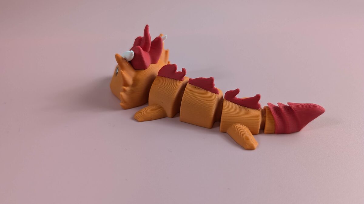 FIRE DRAGON - ARTICULATED FIGURE KEYCHAIN Side View Left
